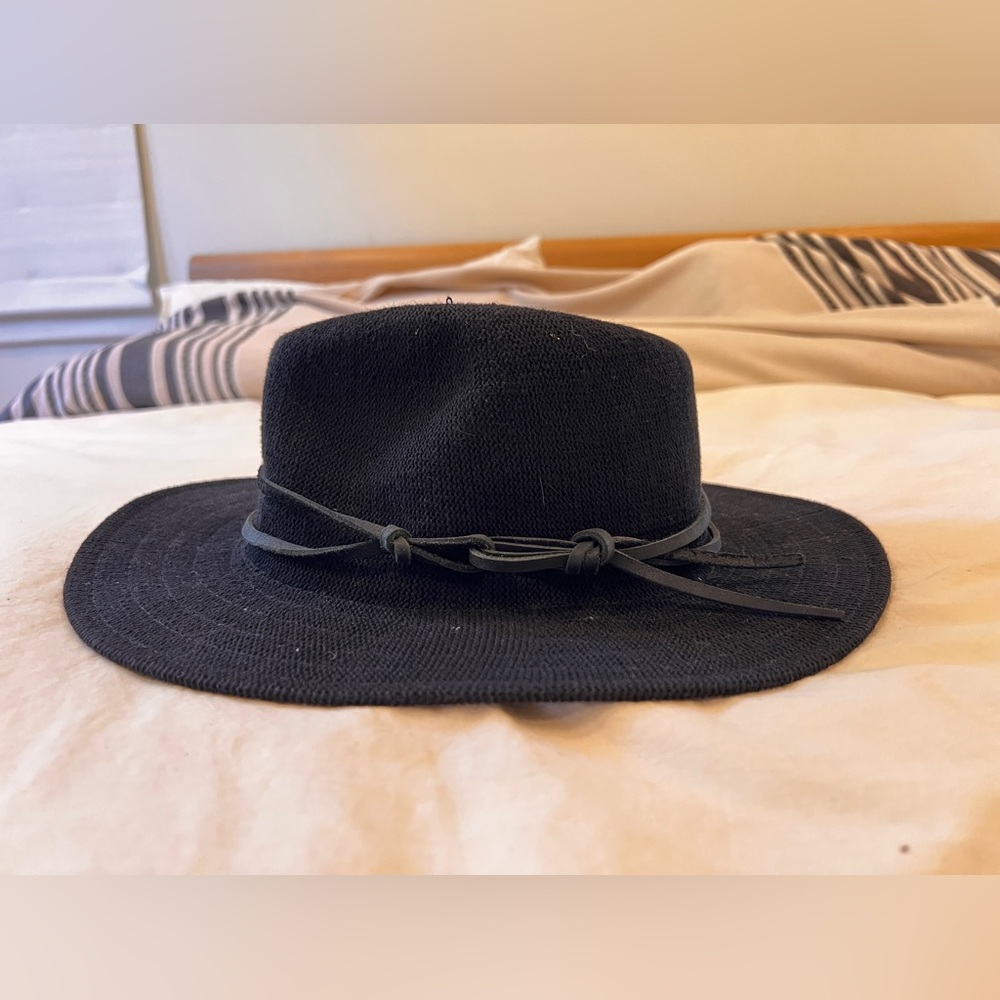 Anthropologie knot trimmed rancher